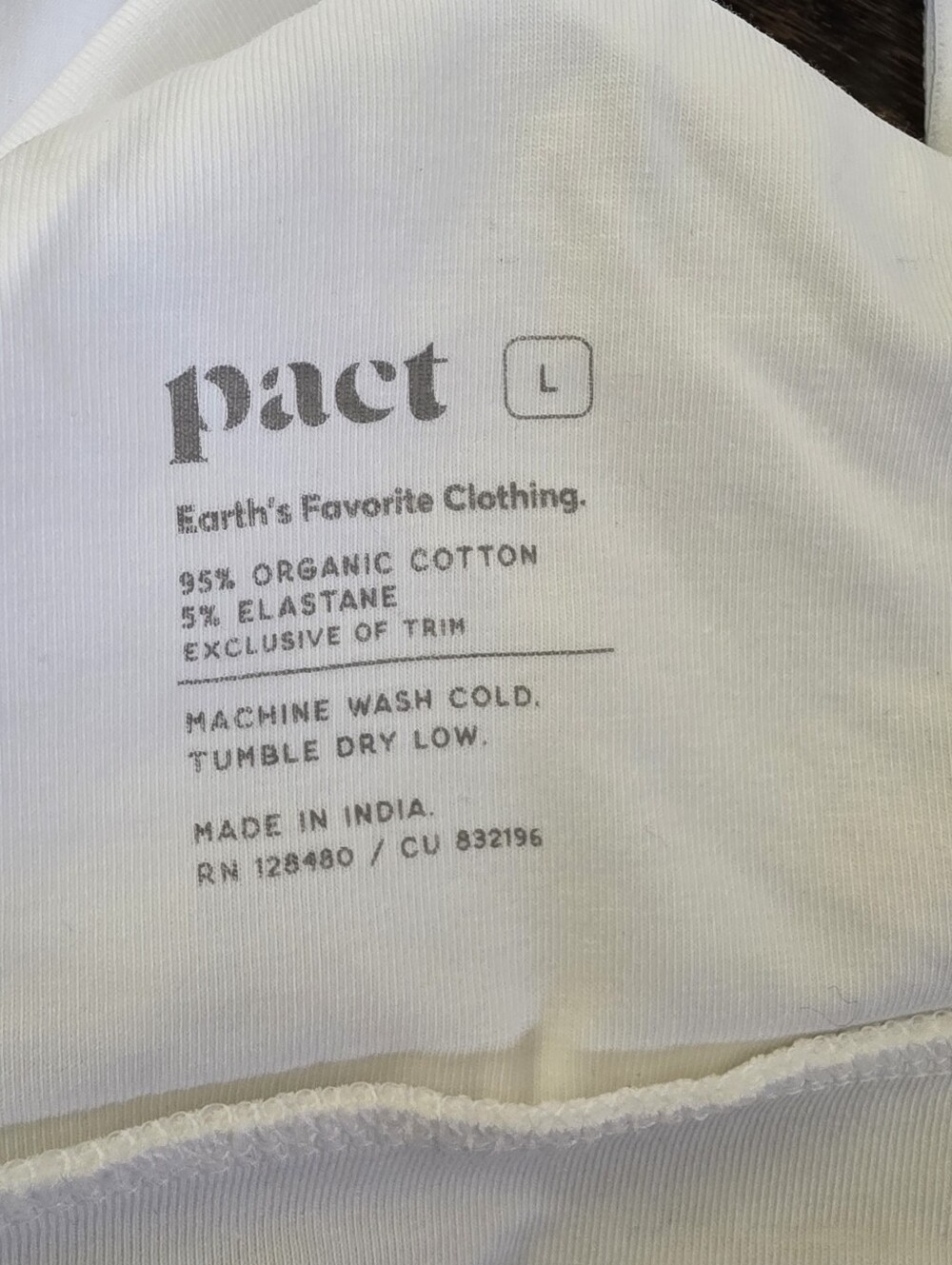 NWOT Pact White Seamless V-Neck Bralette Organic Cotton Size L - Picture 5 of 5